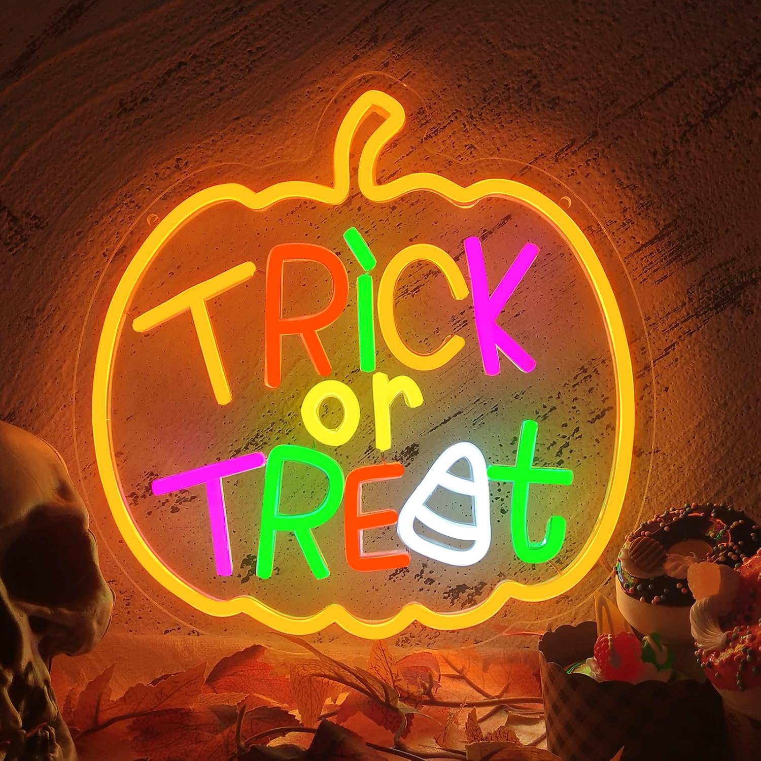Home Decor Lighting Tricks - Signe Néon Trick or Foresous avec