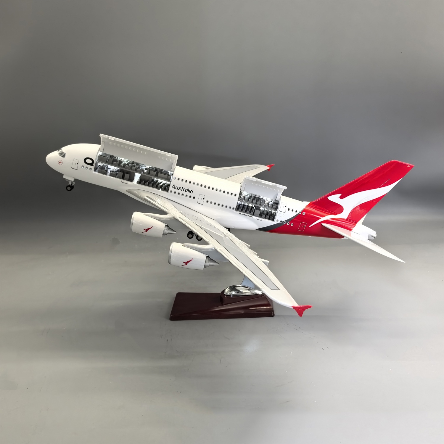 Decor Lighting Australia - Nouvel Avion à l'échelle 1:160, 46